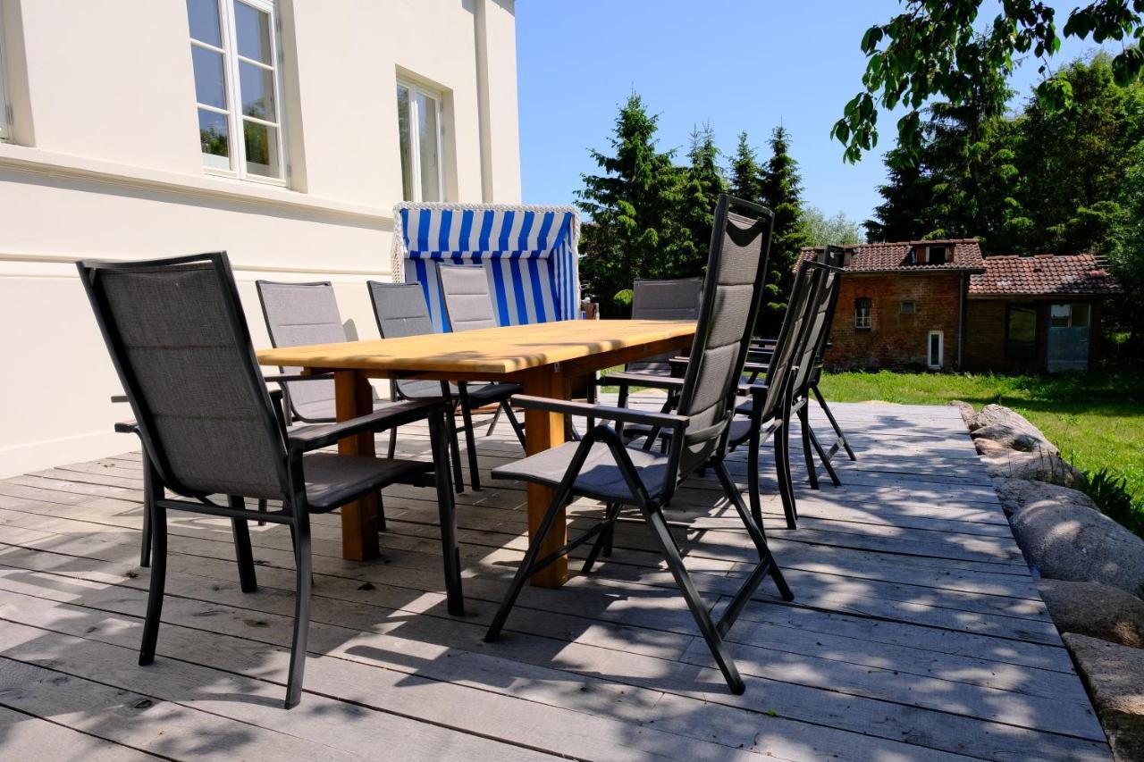 Gutshaus Fewo Luebeck Dassow Exterior foto
